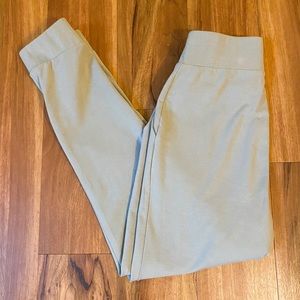 Meshki Amelia Fitted High Waisted Joggers - Sage